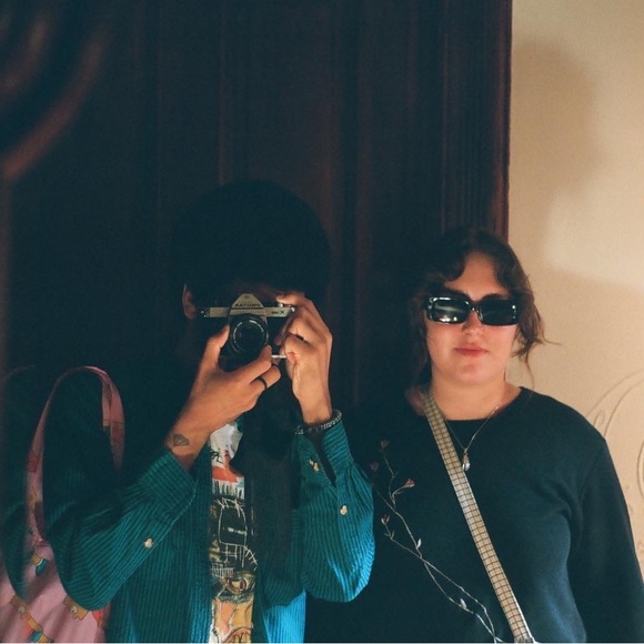 Meet your Posher, Isabella - Picture 6 of 8